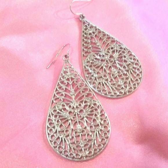 Vtge Rhinestone Accented Silver Filigree Earrings - Picture 3 of 6